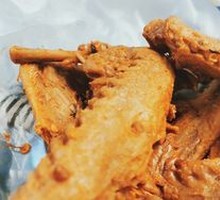 Vacuum-Sealed Duck Wing Tips Delight