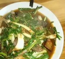 Pickled Onion Stir-fried with Preserved Pork