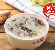 Dried Vegetable and Pork Rib Porridge