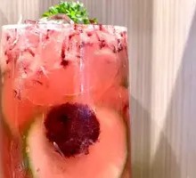 Full Cup Plum Iced Tea