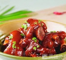 Signature Pig Trotter