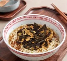 Shiitake Mushroom and Pork Noodles