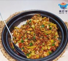 Sour Cabbage and Bamboo Shoot Pork Minced Rice Pot