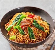Delicious Stir-Fried Instant Noodles