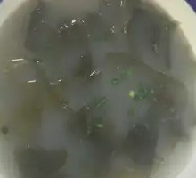 Kelp Pork Rib Soup