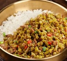 Sour Pickled Beans with Minced Pork Rice