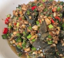 Stir-fried Leek with Century Egg
