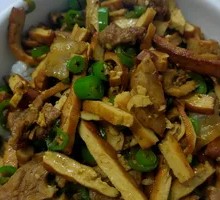 Fried Tofu with Pork over Rice