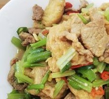 Braised Pork in Fried Tofu