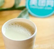 Hot Stone-ground Soy Milk with Sugar