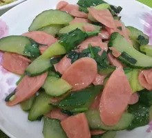 Cucumber Stir-fried with Ham Sausage