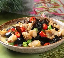 Stir-fried Pork with Wood Ear Mushrooms