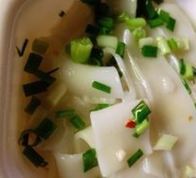 Pork lard mixed rice noodles