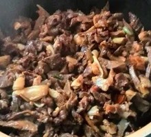 Braised Pig Lung in Clay Pot