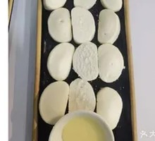Milk-flavored Steamed Buns