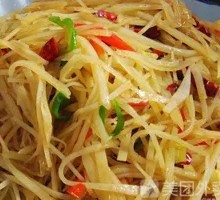 Sour and Spicy Potato Shreds with Rice