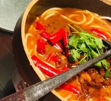 Beef Brisket Stewed with Rice Noodles