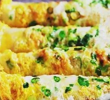 Egg Pancake with Chicken Strips