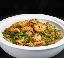 Braised Abalone with Meat Sauce