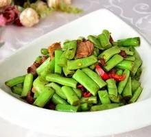 Stir-Fried String Beans with Pork