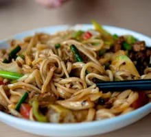 Chicken Stir-Fried Noodles