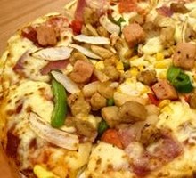 Garlic Butter Flavor Premium Deluxe Pizza