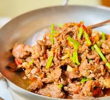 Freshly Sliced Xiangxi Yellow Beef