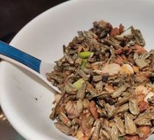 Stewed Green Beans with Pork in a Jar
