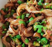 Stir-Fried Green Pepper with Sausage