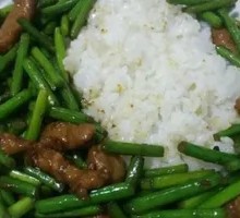 Garlic Shoot with Preserved Meat