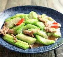 Loofah with Pork Stir-Fry