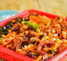 Tomato-flavored Grilled Meat Rice Bowl