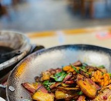 Stir-Fried腊肉 with Garlic