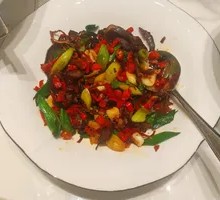 Stir-fried腊 Beef with Garlic