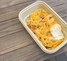 Yolk Bacon Shrimp Pasta