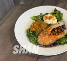 Grilled Chicken and Roasted Vegetable Salad