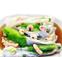 Egg and Shrimp Rice Noodle Roll