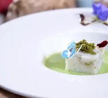 Fragrant Spring Onion and Yam Stir-fry