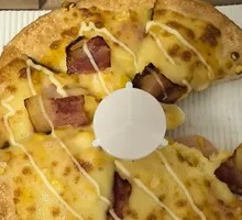 Salted Egg Yolk Bacon Pizza
