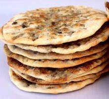 Preserved Vegetable Braised Pork Buns