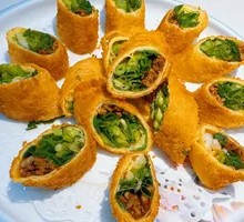 Northeastern Vegetable Rolls