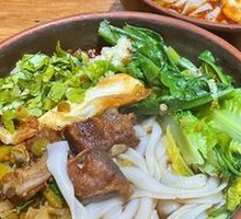 Braised Pork Rib Noodles