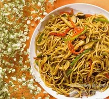 Stir-Fried Hot Dry Noodles