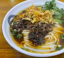 Sour Cabbage Steamed Pork Noodle Soup
