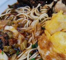 Sour Cabbage Steamed Meat Noodle Soup