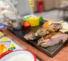 Golden Thick-cut Flame Black Pepper Steak