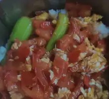 Tomato and Egg Bucket Rice