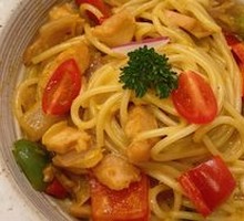 Spicy Curry Chicken Pasta