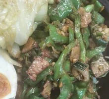 Rural Stir-Fried Pork with Rice in Clay Pot