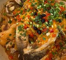 Pressure-Cooked Fish Head